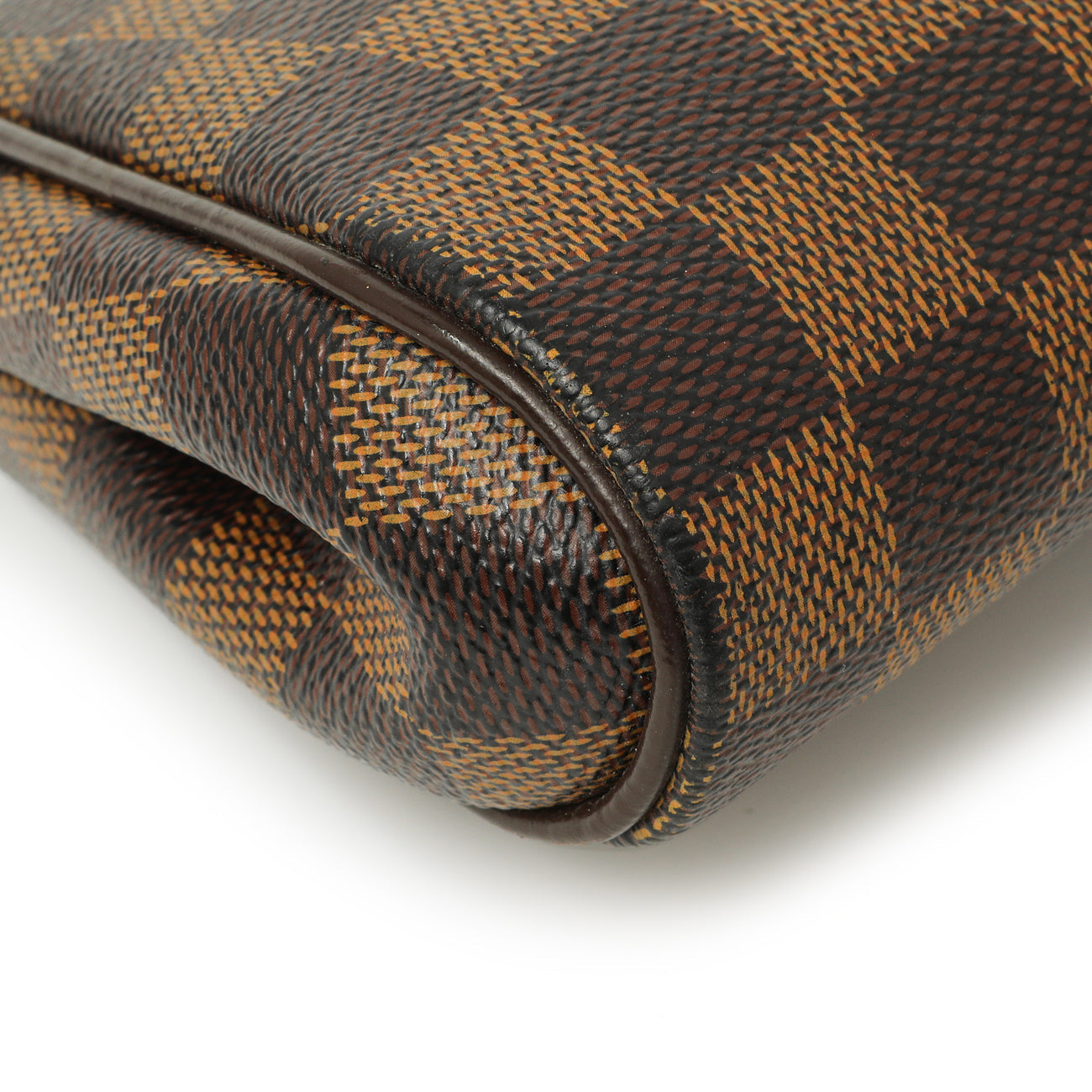 Exclusive Louis Vuitton Damier Ebene Eva Clutch — Lifestyle View