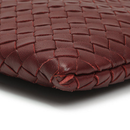 Exclusive Bottega Veneta Burgundy Nappa Intrecciato Zip Pouch — Detail View
