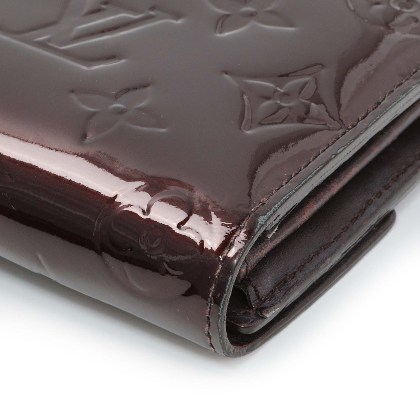 Exclusive Louis Vuitton Amarante Vernis Sarah Wallet — Alternate View 11