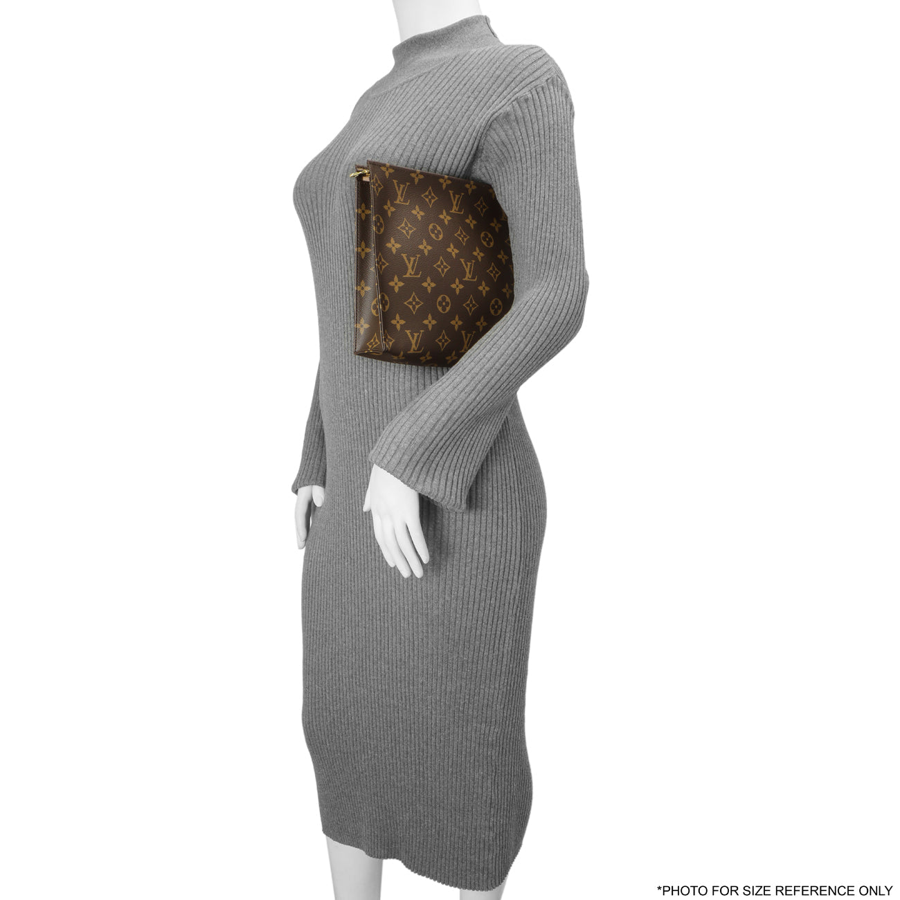 Exclusive Louis Vuitton Monogram Toiletry Pouch 26 — Lifestyle View