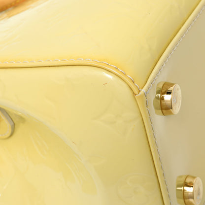 Exclusive Louis Vuitton Blanc Corail Vernis Brea MM — Lifestyle View