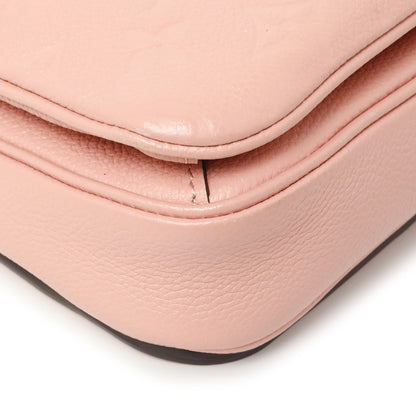 Exclusive Louis Vuitton Rose Poudre Empreinte Pochette Metis — Top View