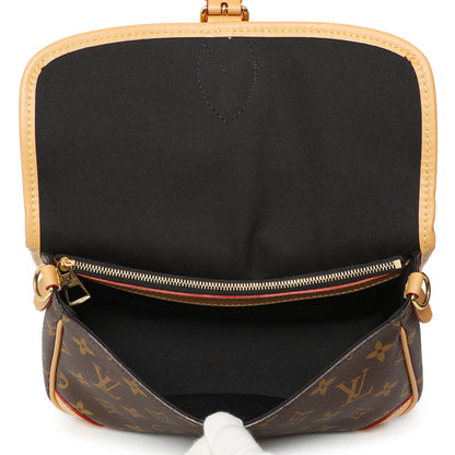 Exclusive Louis Vuitton Monogram Diane — Alternate View 8