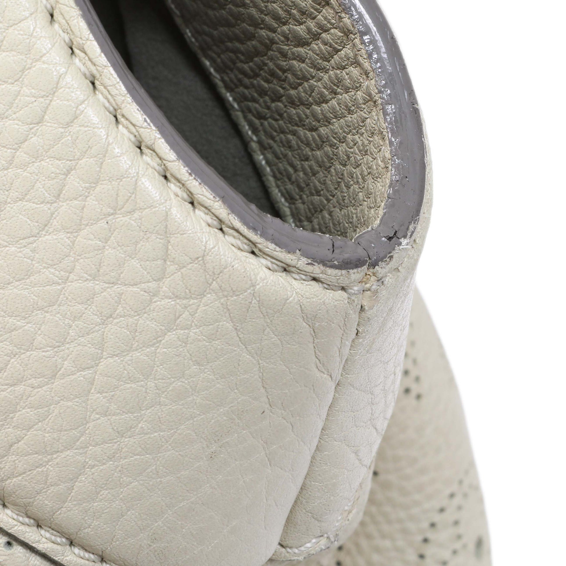 Exclusive Louis Vuitton Ivory Mahina Cirrus MM — Alternate View 11