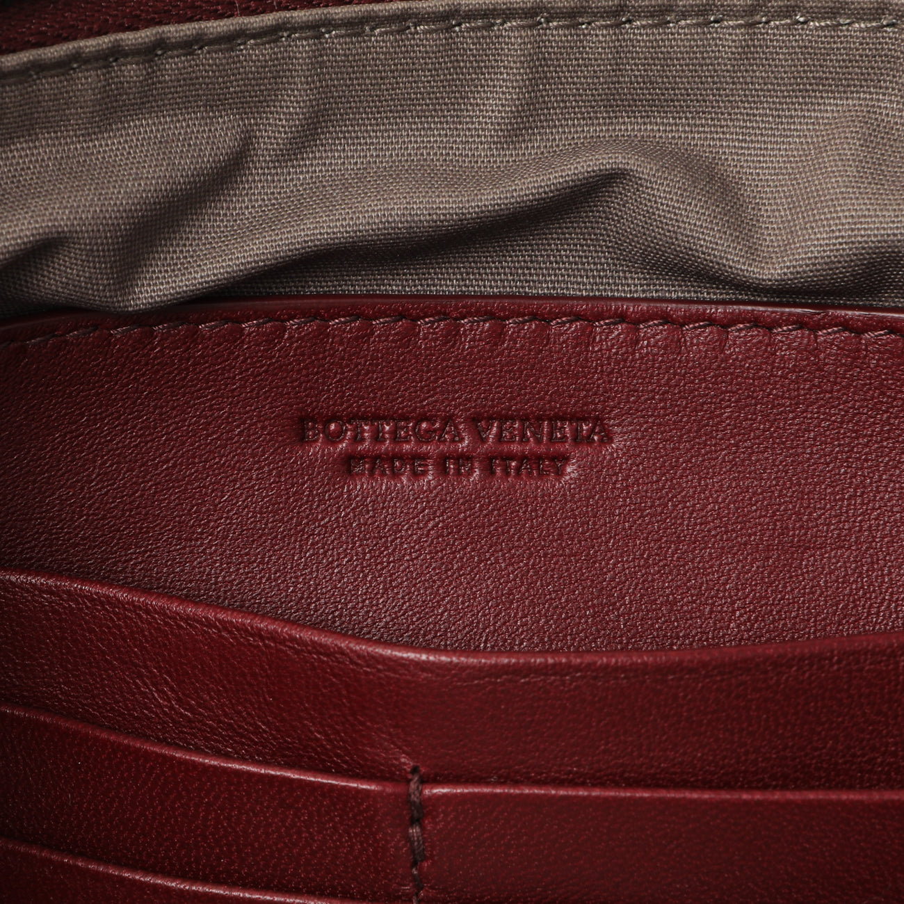 Exclusive Bottega Veneta Burgundy Nappa Intrecciato Zip Pouch — Alternate View 9