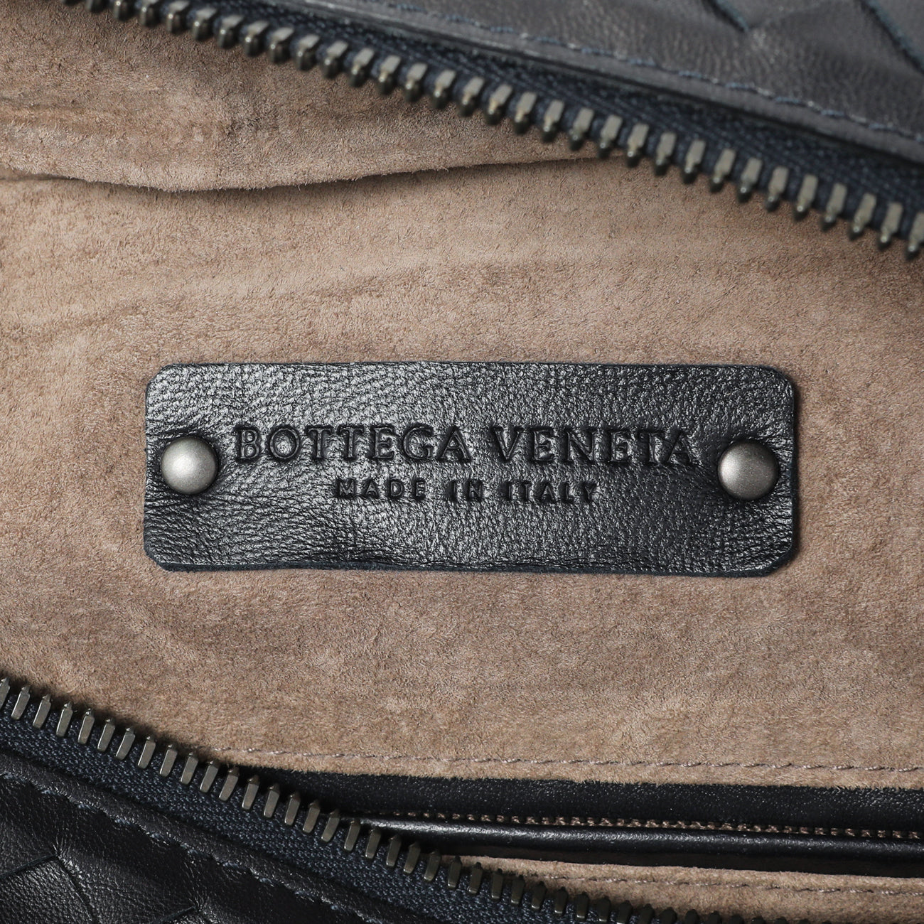 Exclusive Bottega Veneta Black Nappa Intrecciato Brick Tote — Alternate View 9
