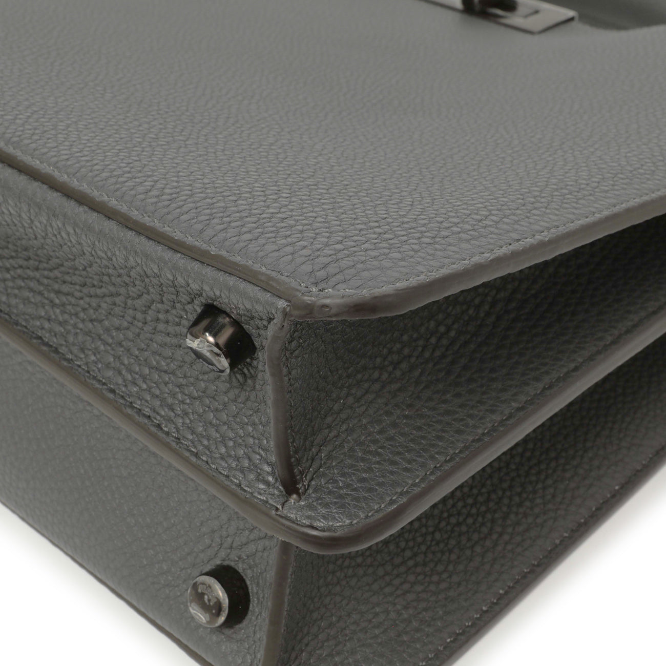 Exclusive Fendi Grey Cuoio Romano Vitello Cover Monochrome Medium Peekaboo ISeeU Satchel — Detail View
