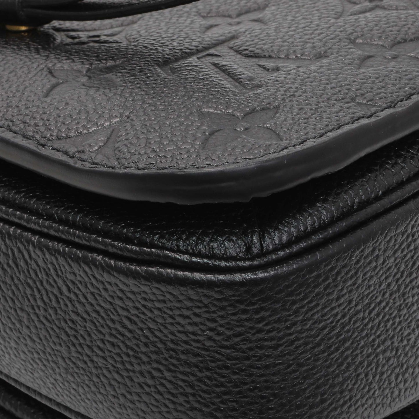 Exclusive Louis Vuitton Black Empreinte Pochette Metis — Lifestyle View