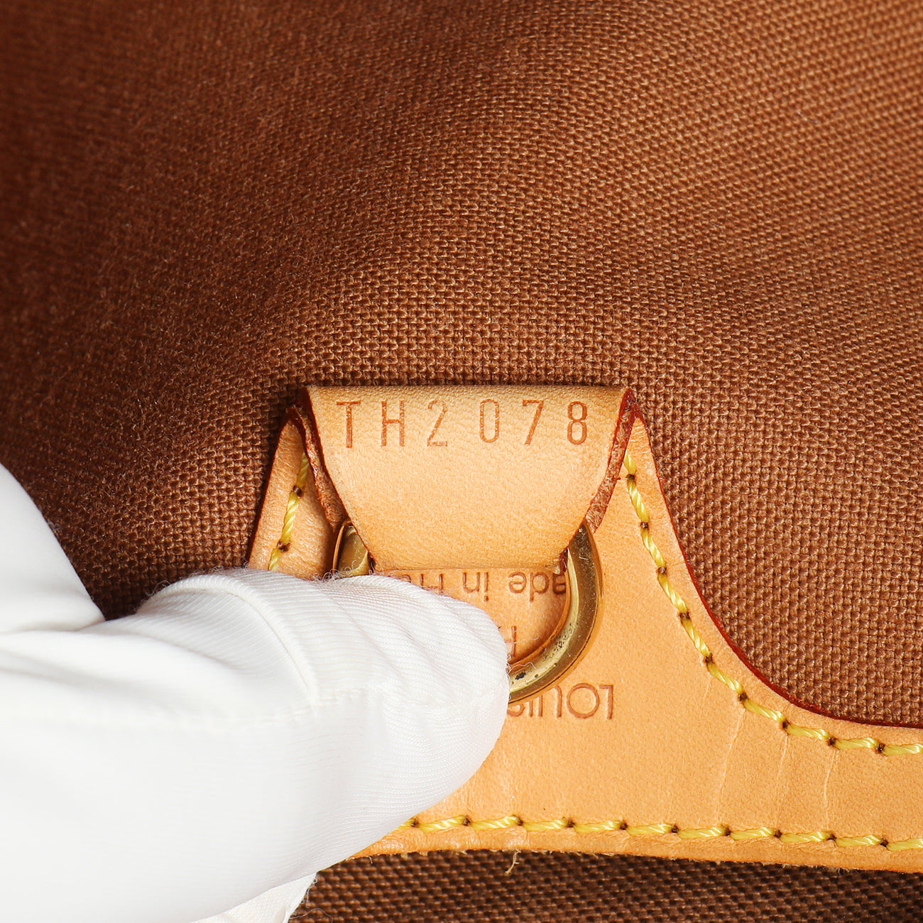 Exclusive Louis Vuitton Monogram Ellipse PM — Alternate View 10