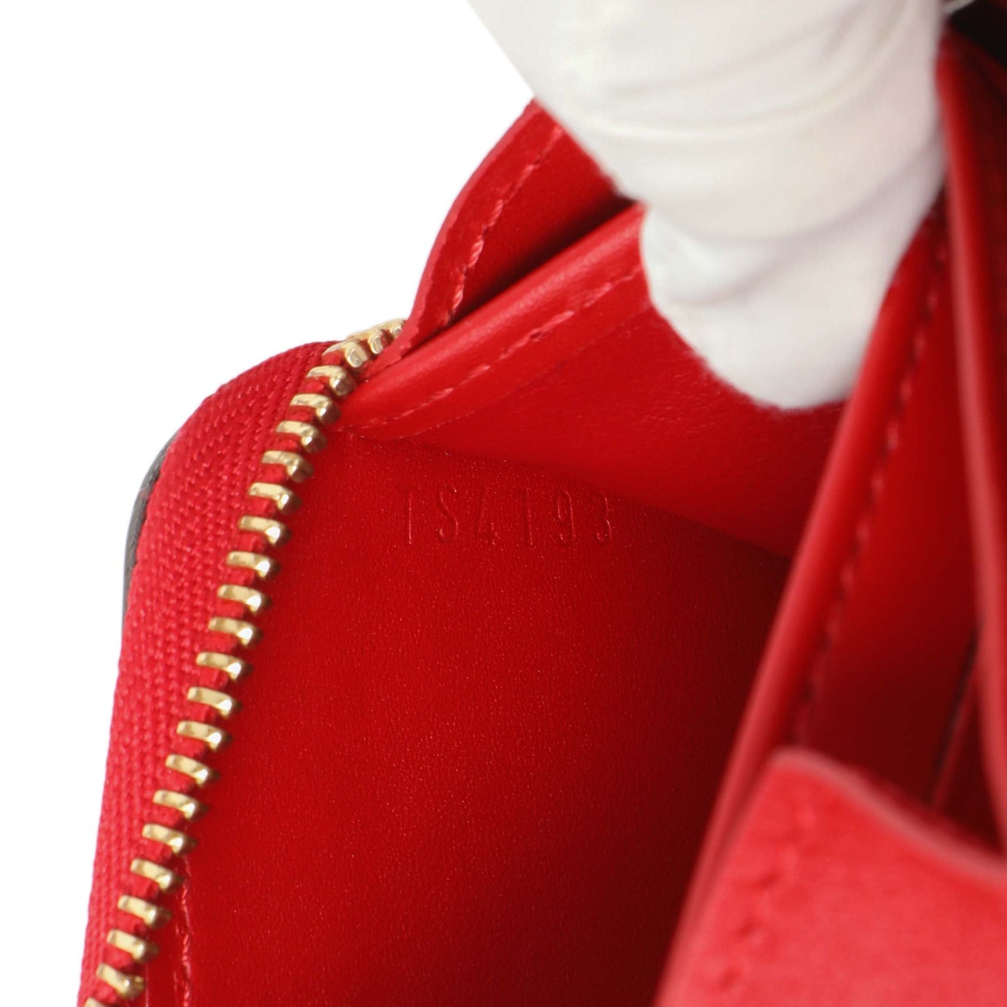 Exclusive Louis Vuitton Pomme D'Amour Patent Sweet Monogram Zippy Coin Purse — Lifestyle View