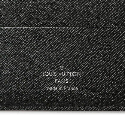 Exclusive Louis Vuitton Damier Graphite Passport Cover — Detail View