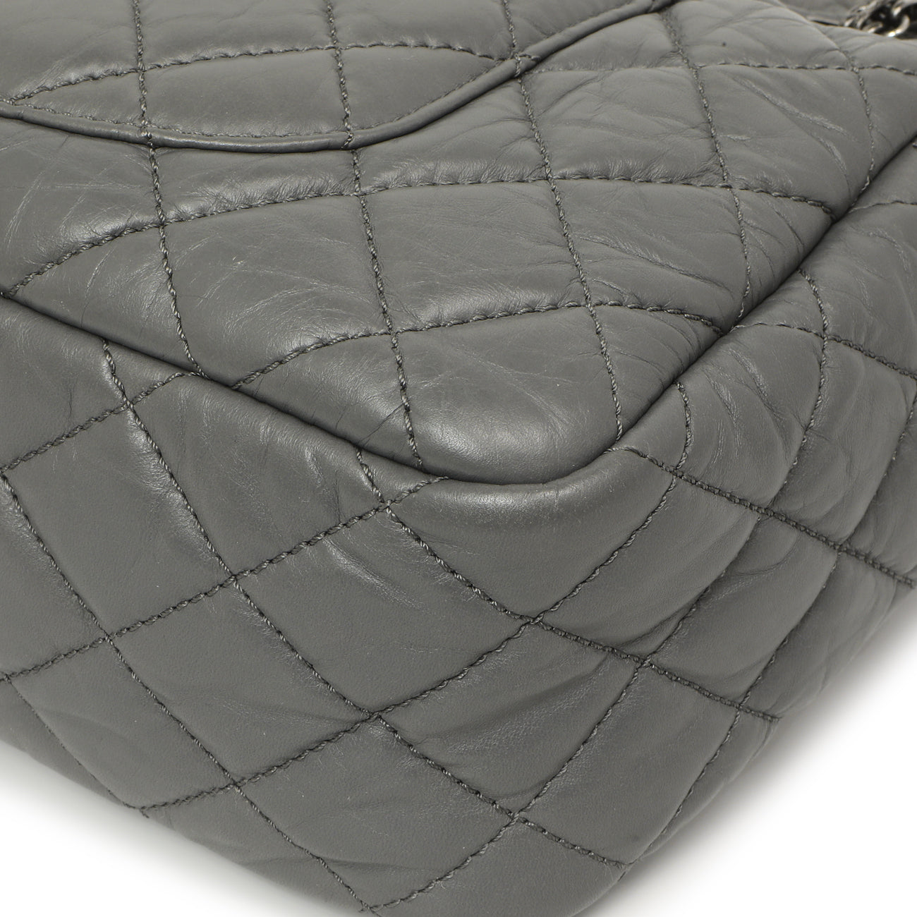 Exclusive Chanel Grey Aged Calfskin Reissue Camera Bag — Alternate View 8
