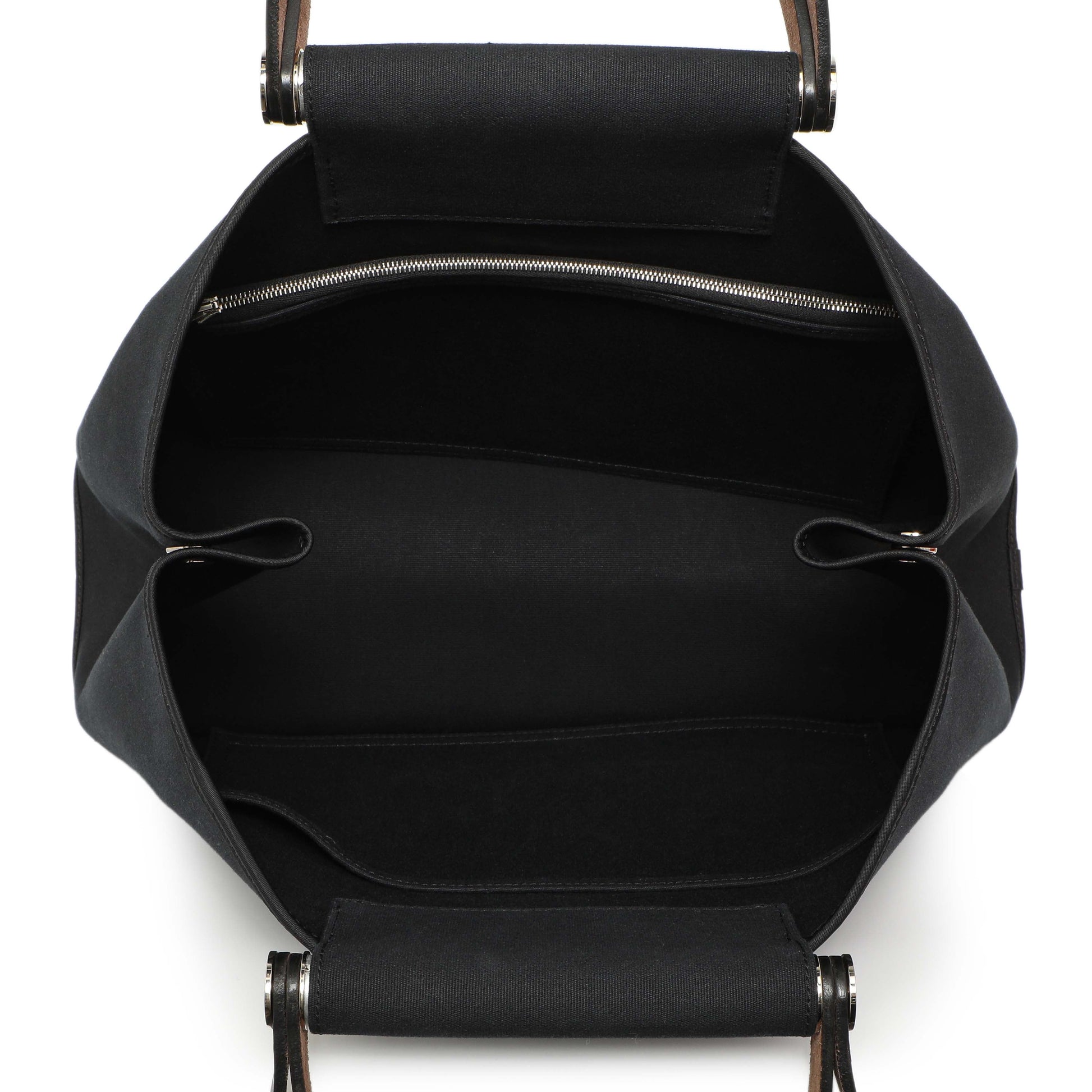 Exclusive Hermes Black Toile Cabag 39 — Detail View