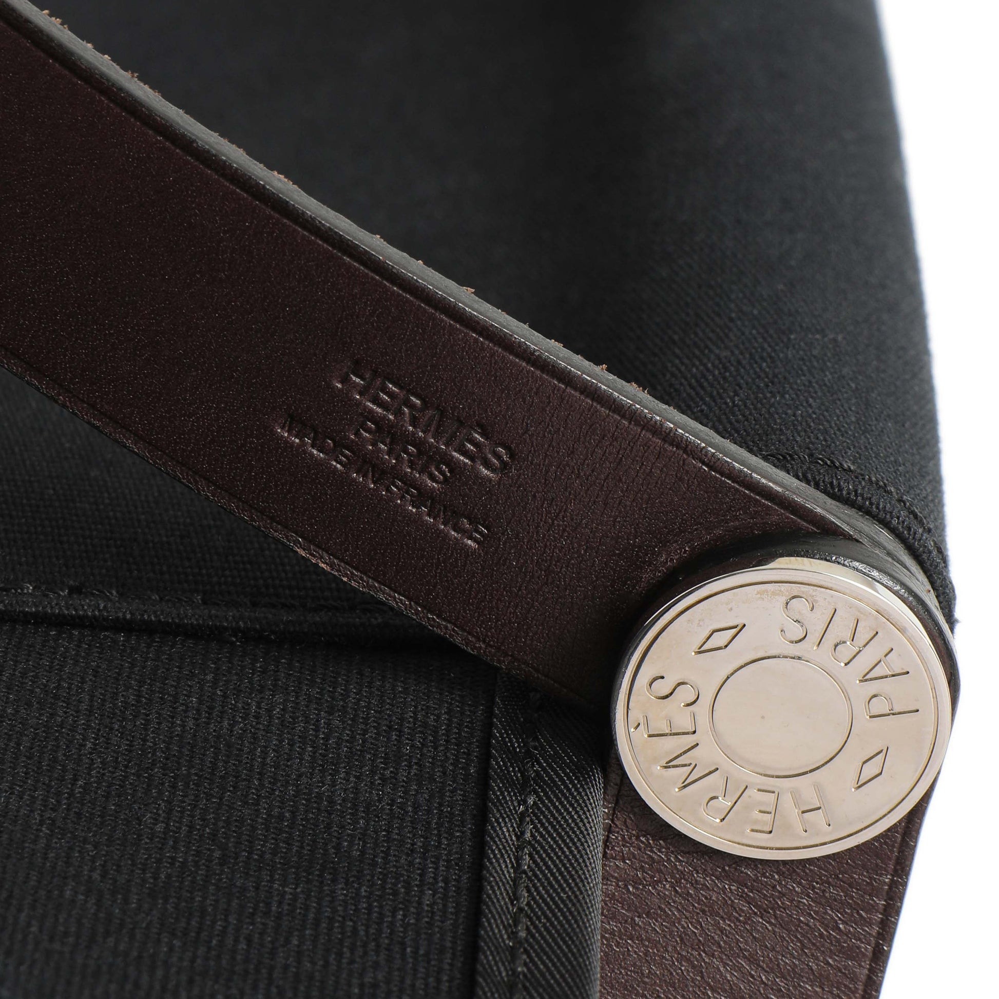 Exclusive Hermes Black Toile Cabag 39 — Lifestyle View