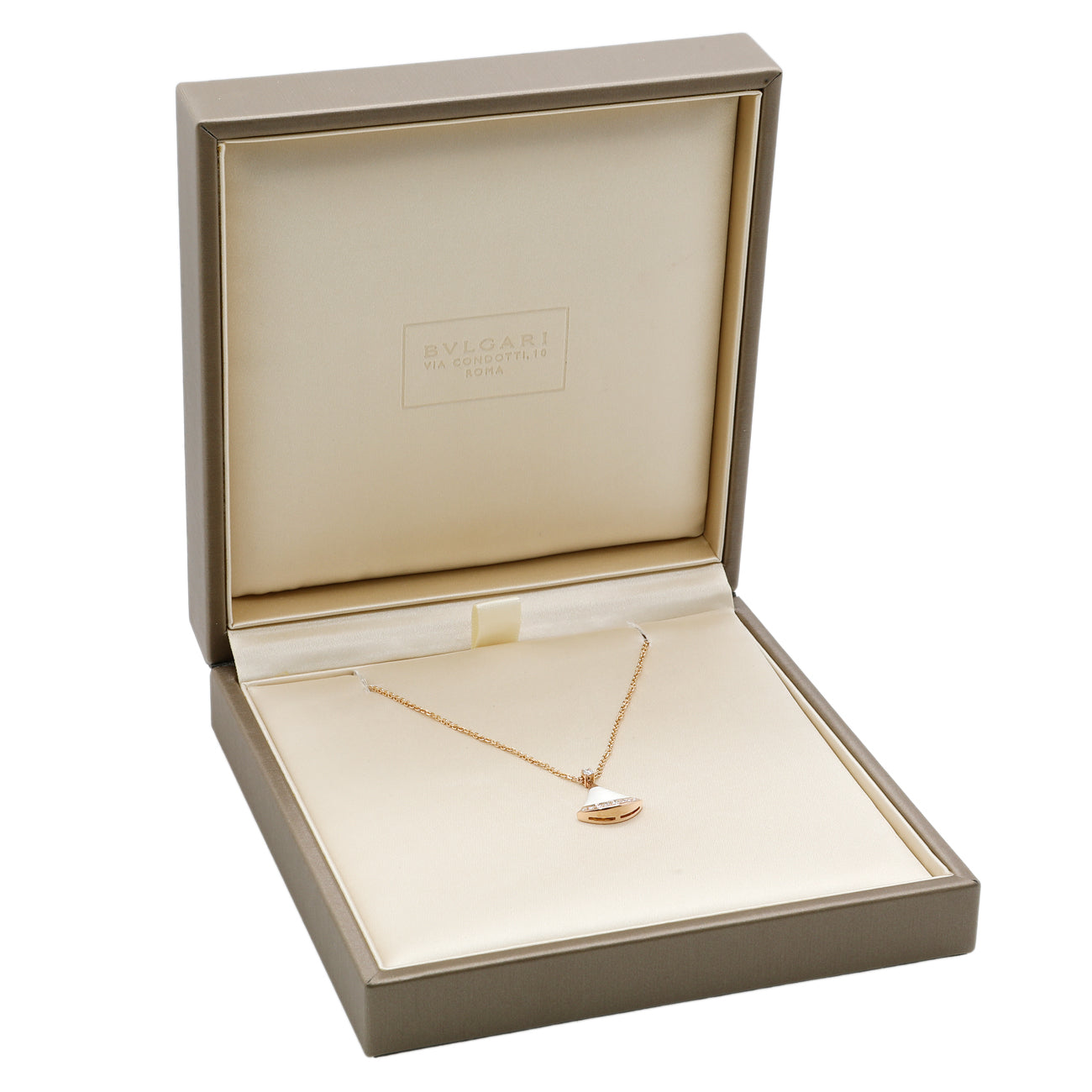 Exclusive Bulgari 18K Rose Gold Diamond Mother of Pearl Divas’ Dream Necklace — Detail View