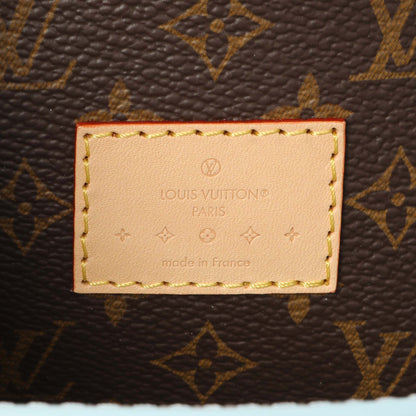 Exclusive Louis Vuitton Sky Blue Vernis Reade PM NM — Detail View