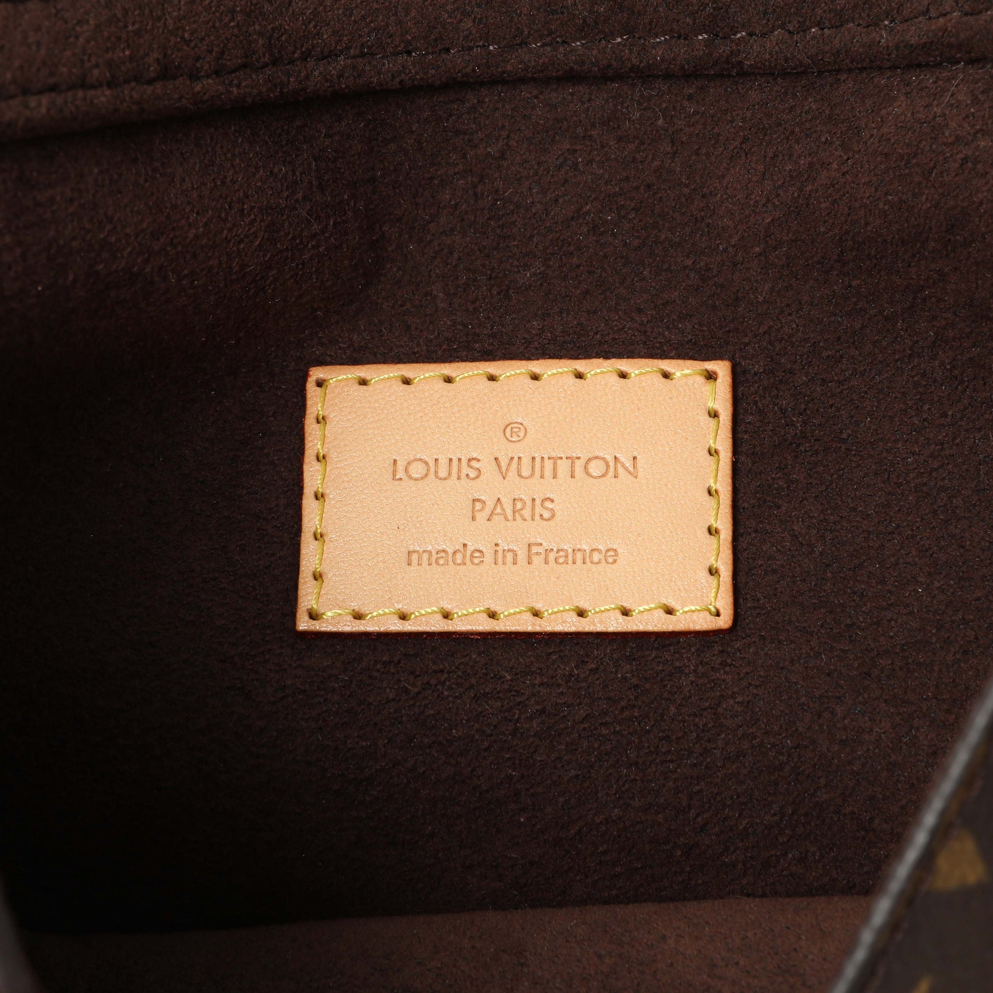 Exclusive Louis Vuitton Monogram Metis — Detail View