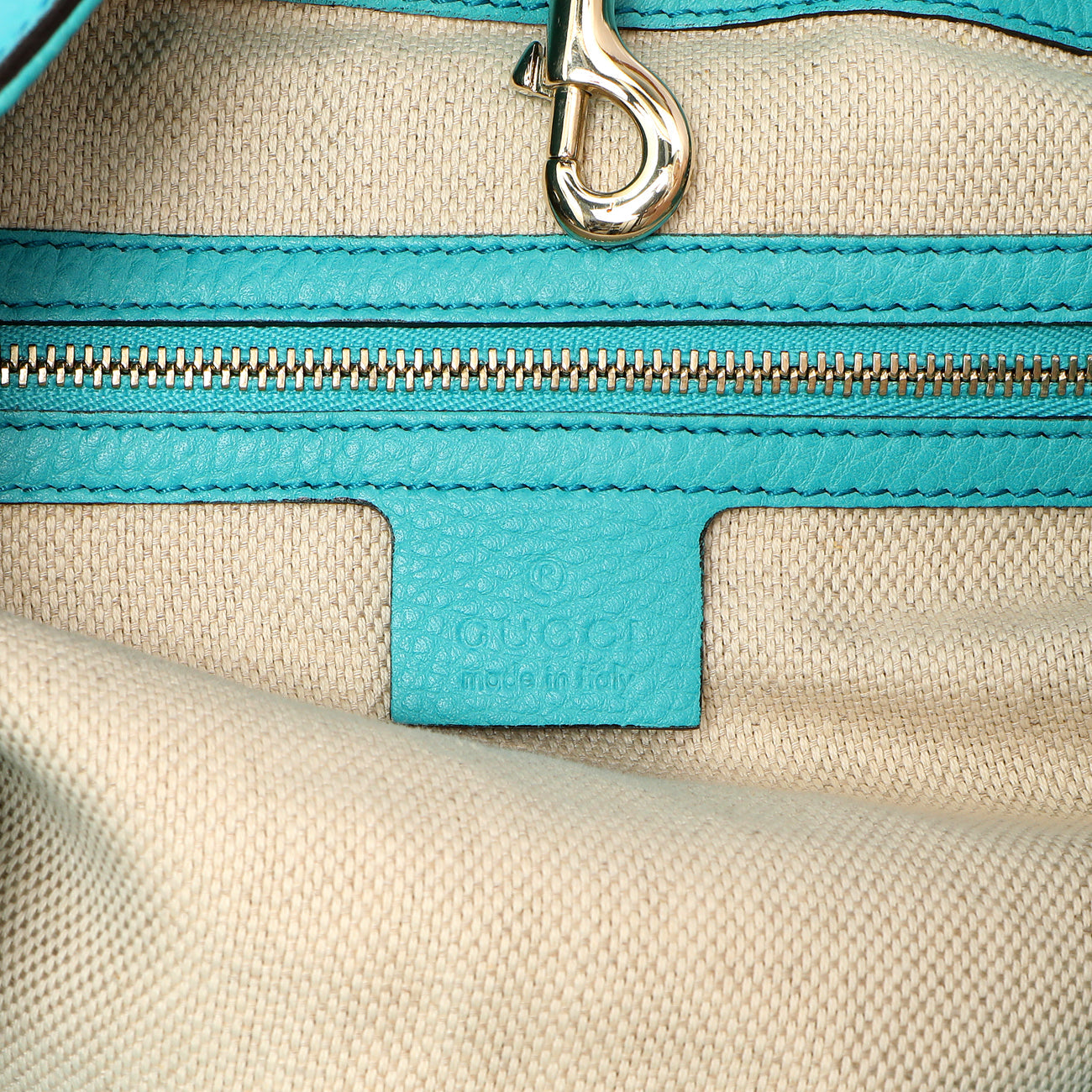 Exclusive Gucci Teal Pebbled Calfskin Medium Soho Chain Shoulder Bag — Alternate View 9