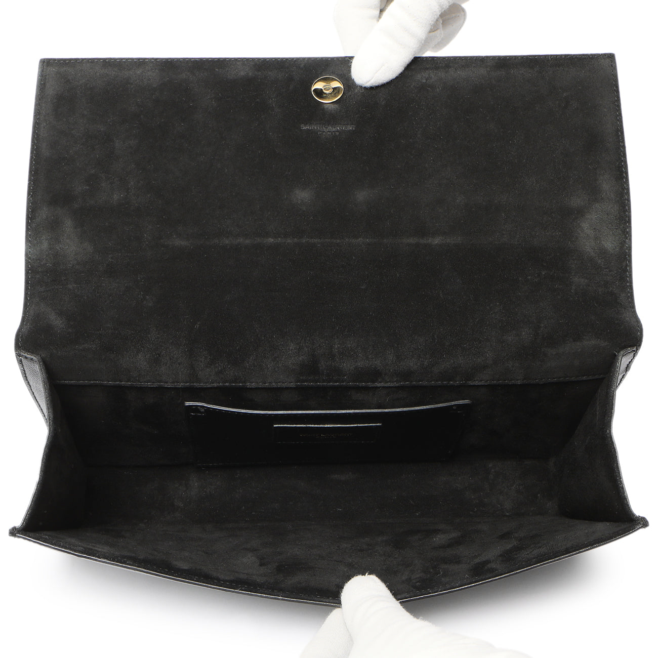 Exclusive Saint Laurent Black Patent Grain De Poudre Monogram Cassandre Clutch — Detail View