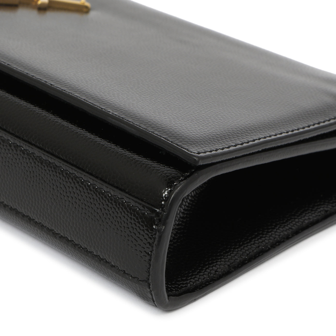 Exclusive Saint Laurent Black Patent Grain De Poudre Monogram Cassandre Clutch — Top View