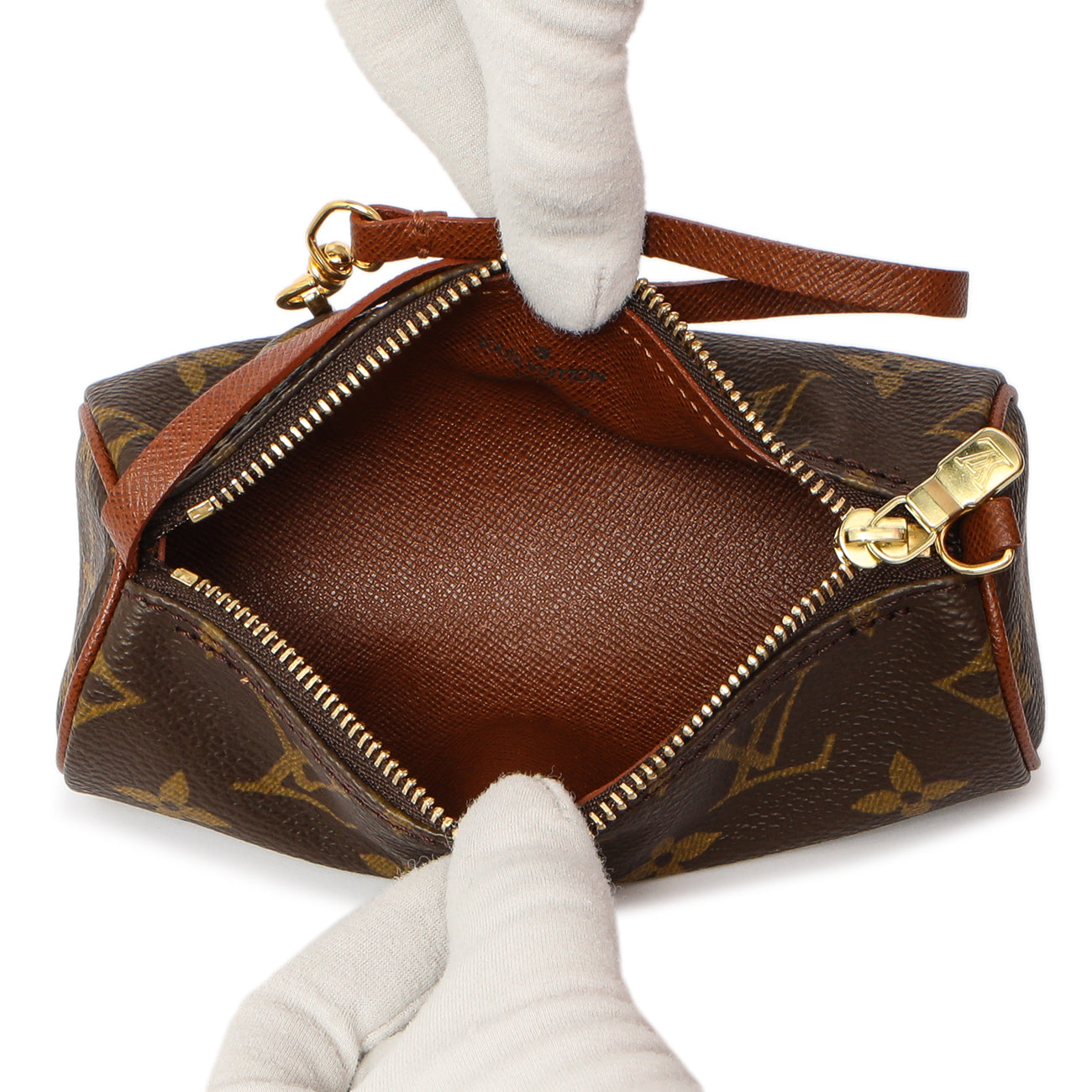 Exclusive Louis Vuitton Monogram Papillon 30 — Alternate View 7