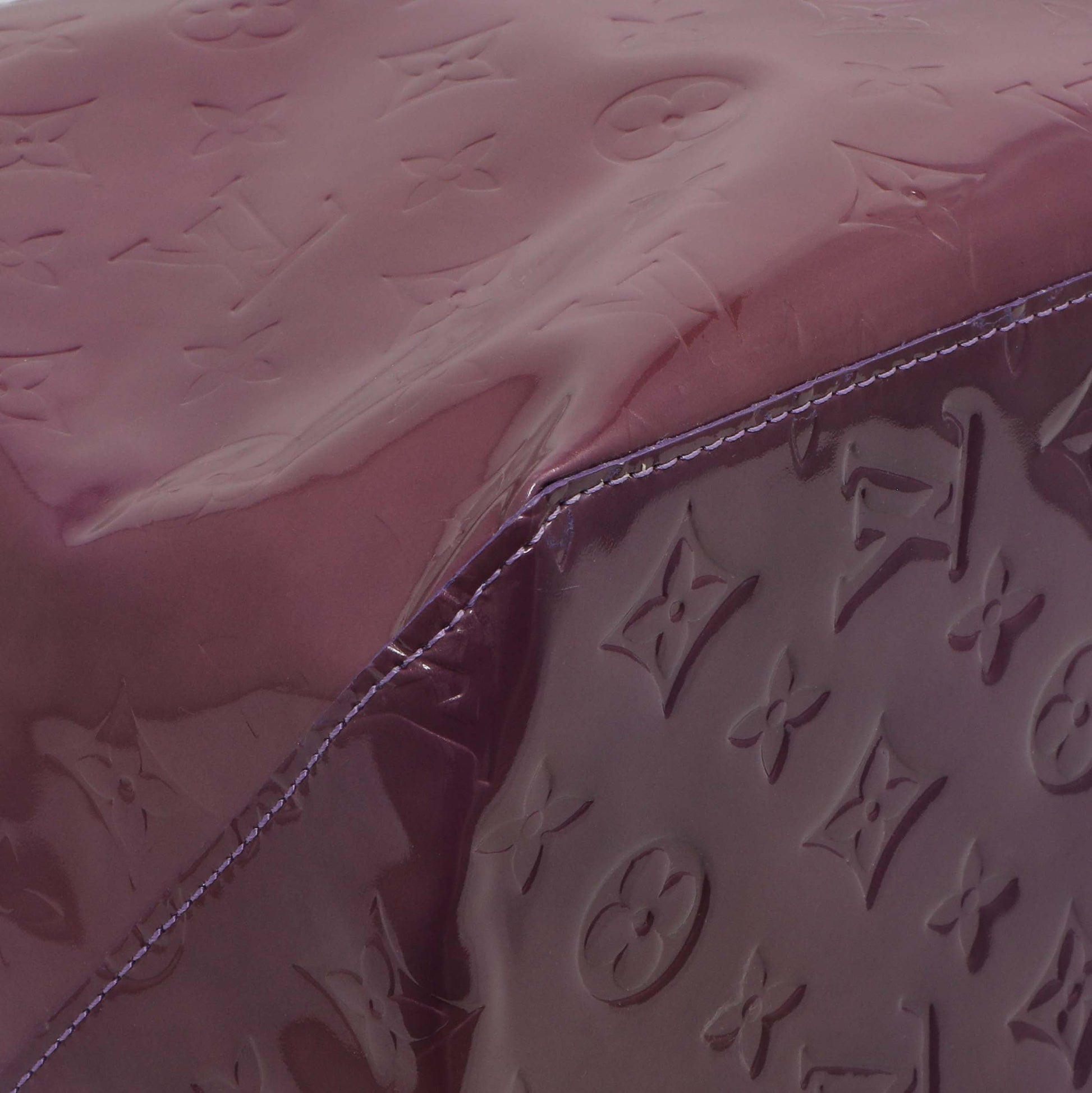 Exclusive Louis Vuitton Purple Vernis Reade GM — Top View