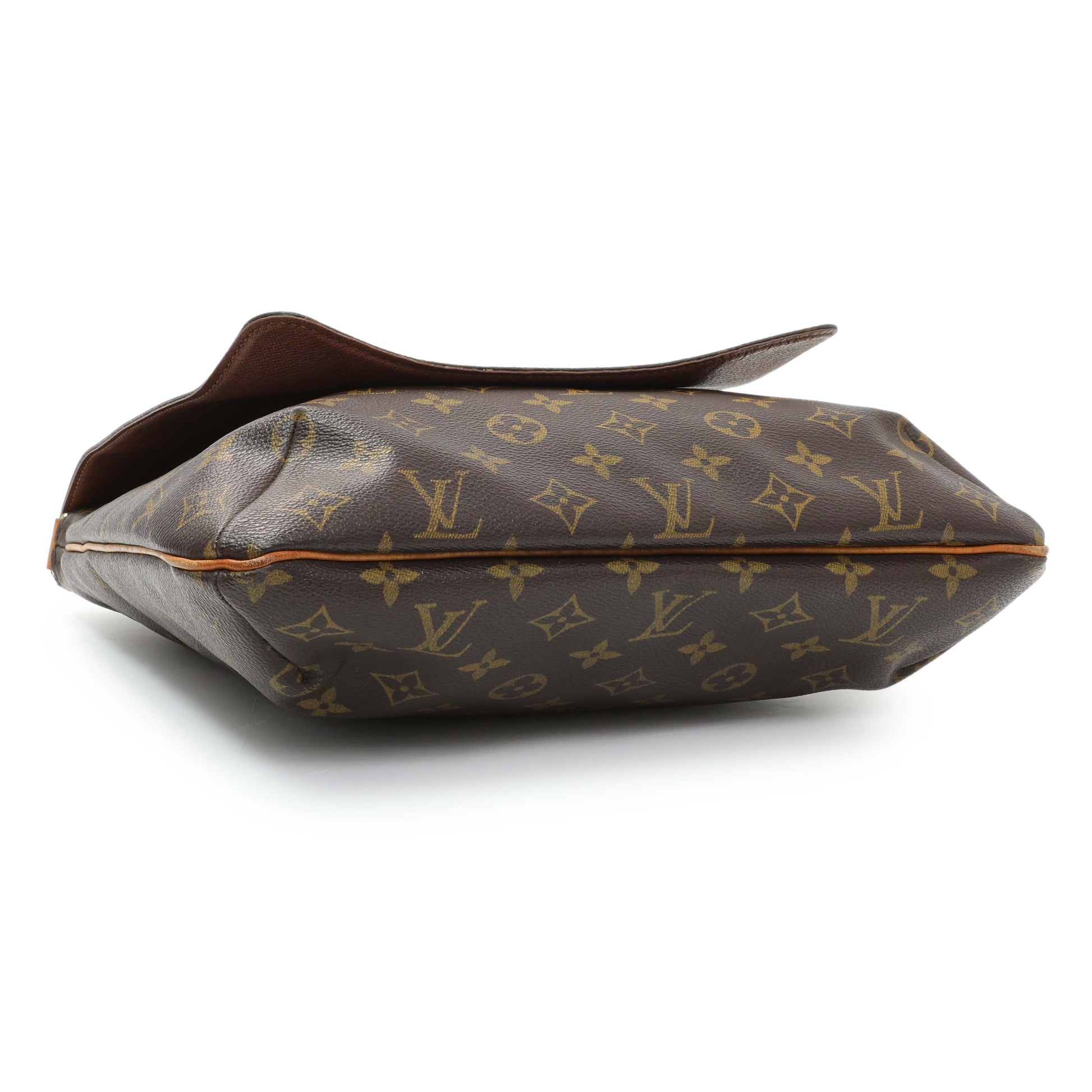 Exclusive Louis Vuitton Monogram Musette GM — Back View