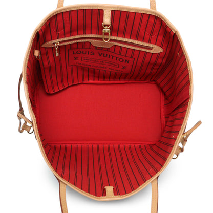 Exclusive Louis Vuitton Monogram Neo Neverfull MM — Top View