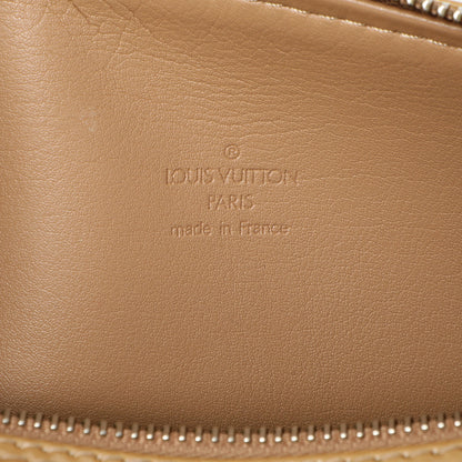 Exclusive Louis Vuitton Beige Vernis Bedford — Detail View