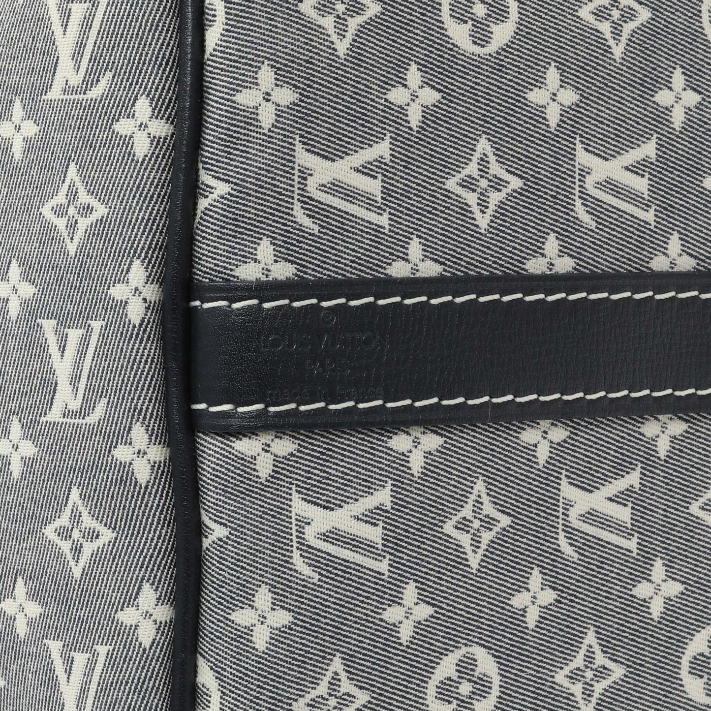 Exclusive Louis Vuitton Encre Monogram Idylle Speedy Bandouliere 30 — Detail View
