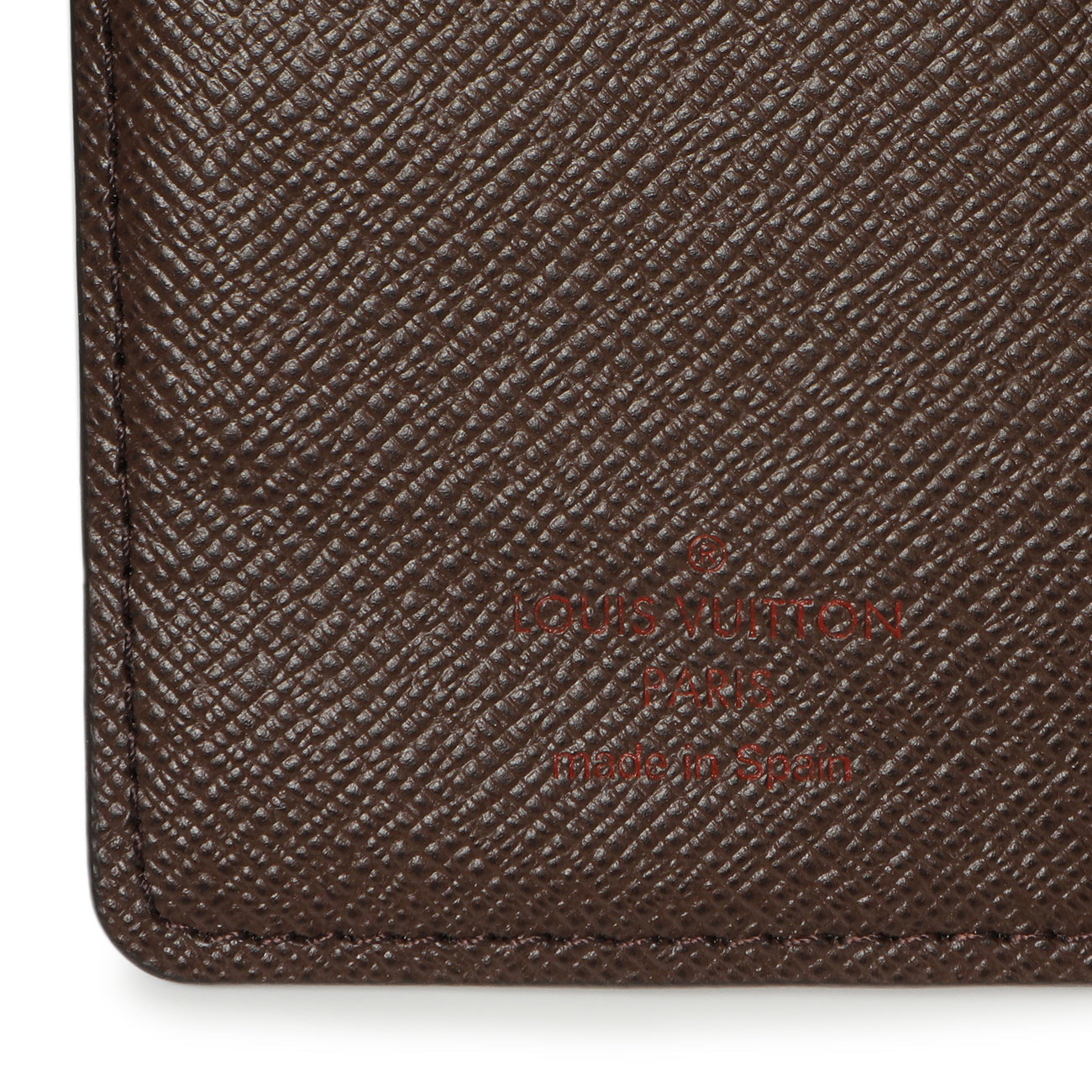 Exclusive Louis Vuitton Damier Ebene Small Ring Agenda Cover — Detail View