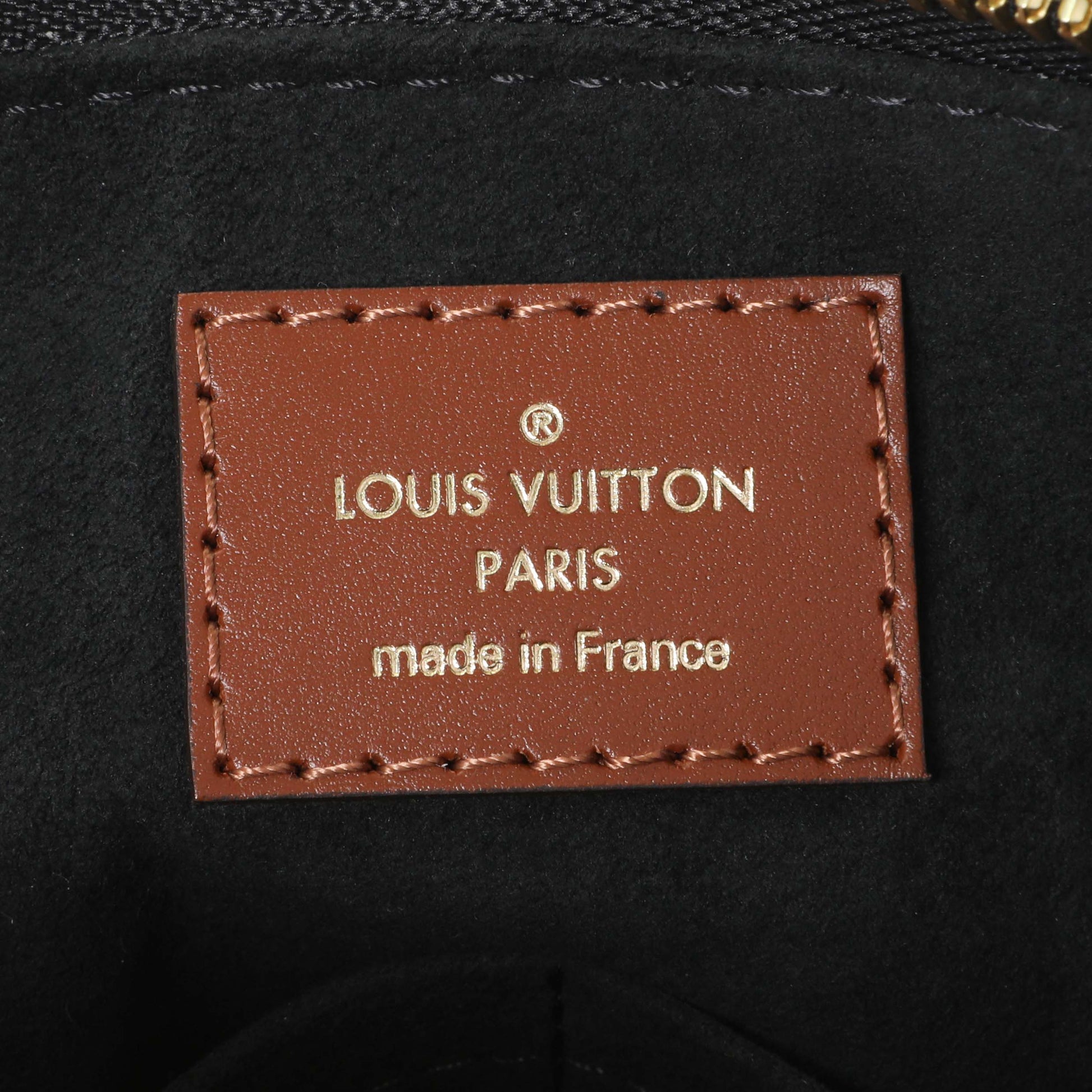 Exclusive Louis Vuitton Monogram V Tote BB — Detail View