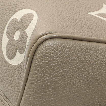 Exclusive Louis Vuitton Tourterelle Creme Empreinte Monogram Giant Speedy 20 Bandouliere — Detail View
