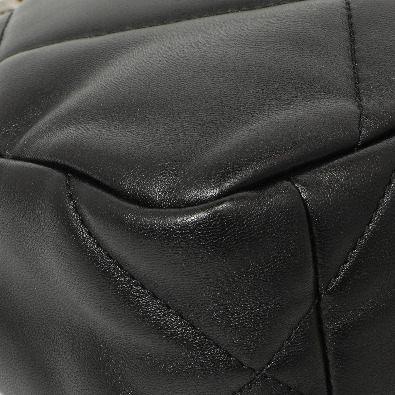 Exclusive Chanel Black Quilted Lambskin Medium 19 Flap — Alternate View 7