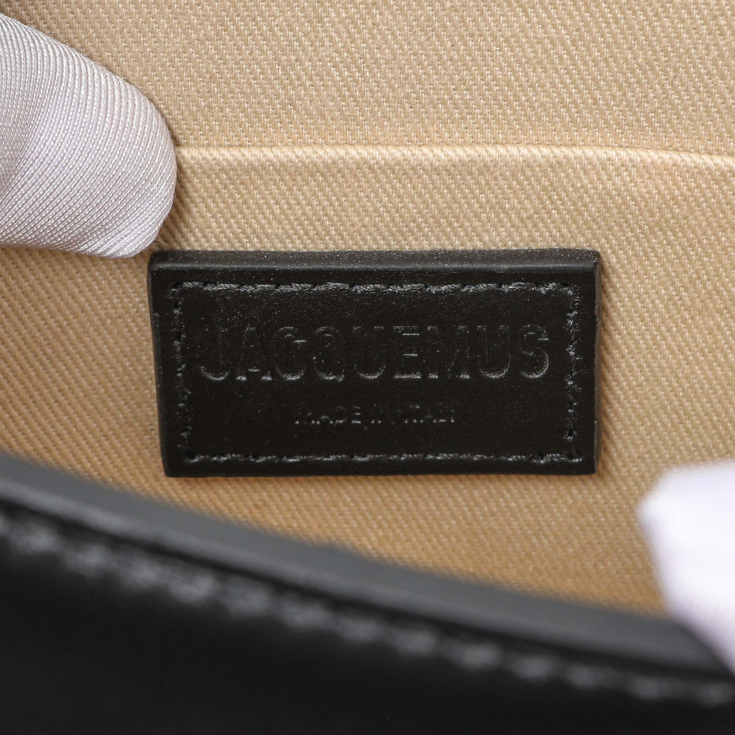 Exclusive Jacquemus Black Smooth Calfskin Le Chiquito Moyen — Detail View