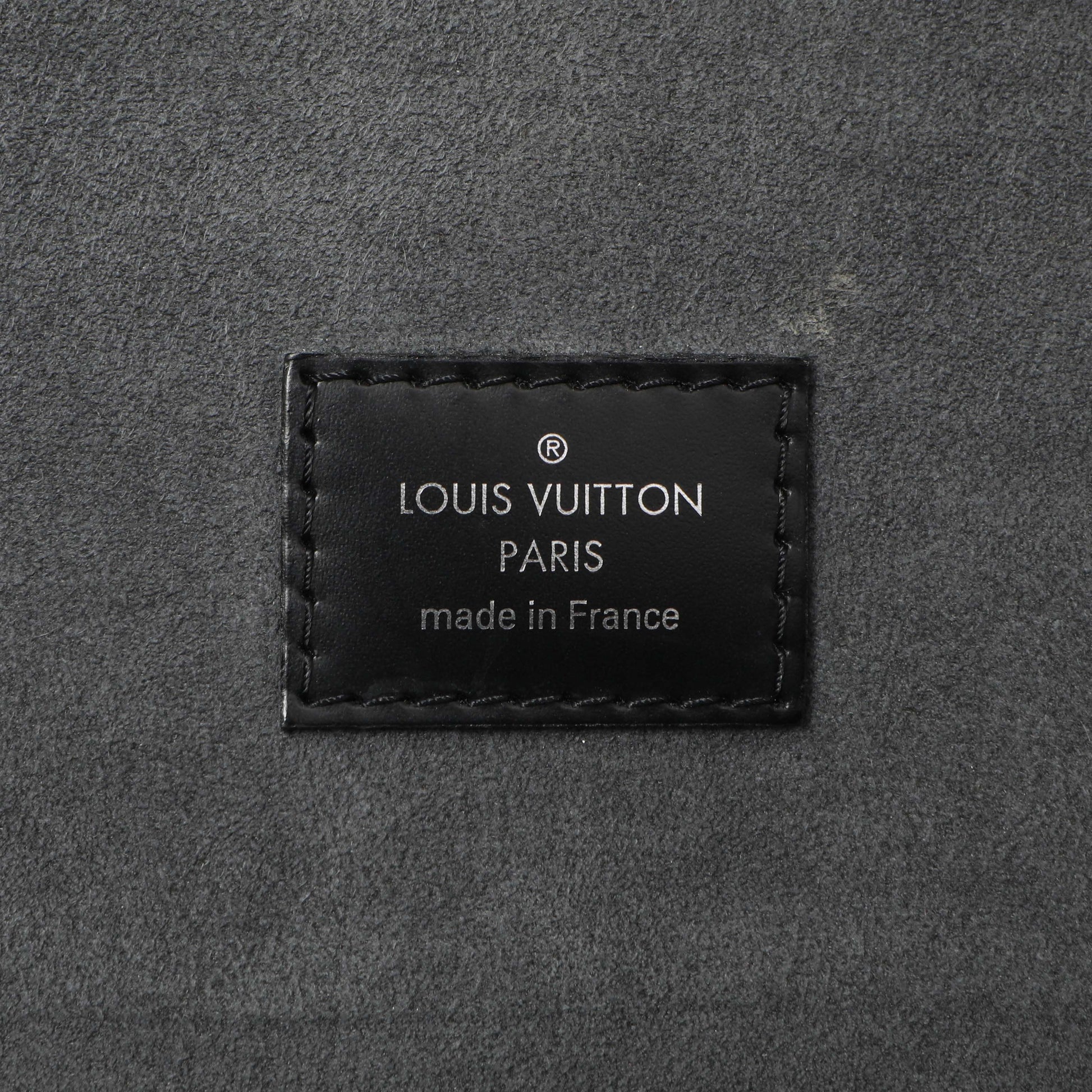 Exclusive Louis Vuitton Black Epi Pont-Neuf GM — Alternate View 9