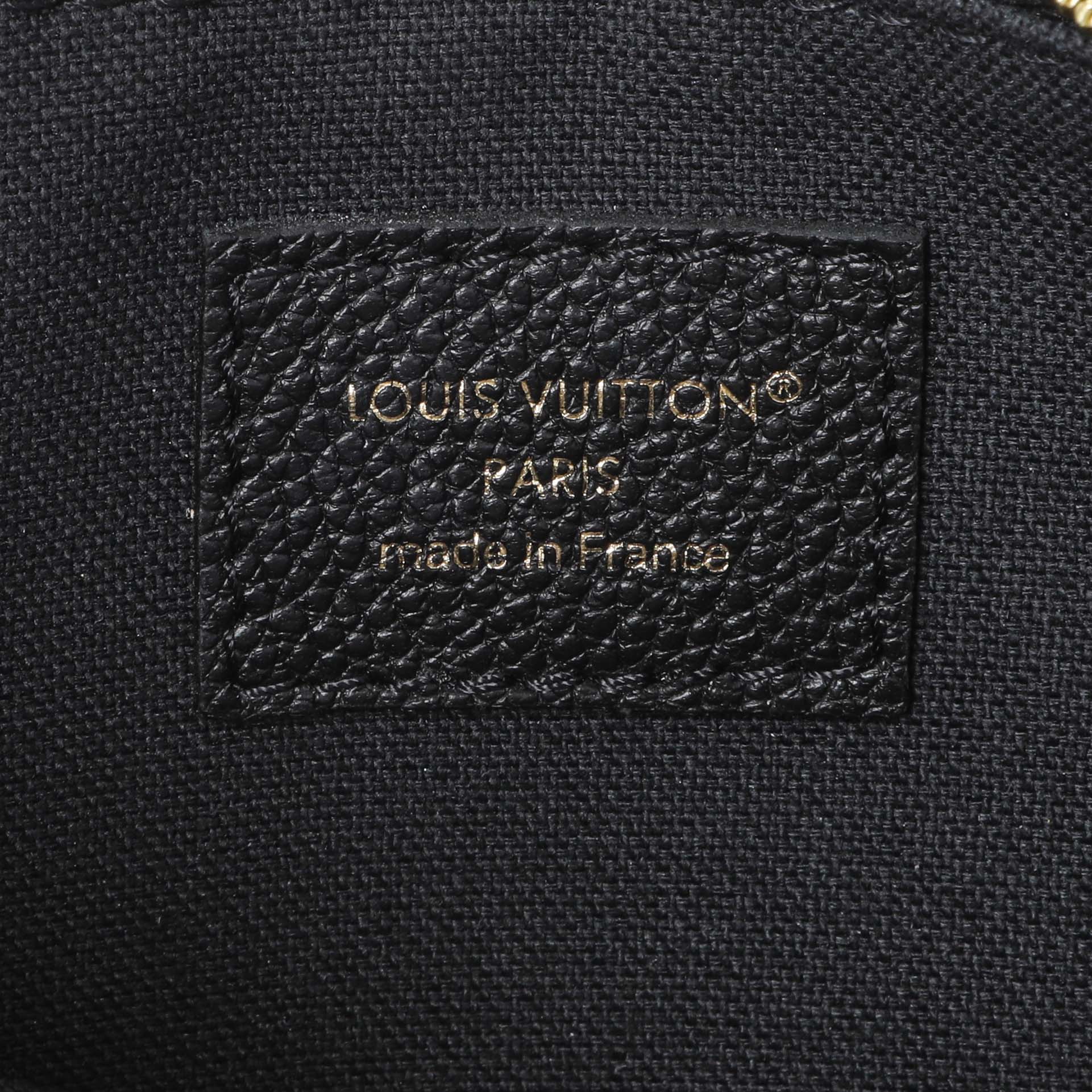 Exclusive Louis Vuitton Black Empreinte Pochette Liv — Detail View
