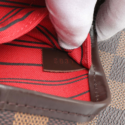 Exclusive Louis Vuitton Damier Ebene Neverfull MM — Alternate View 10