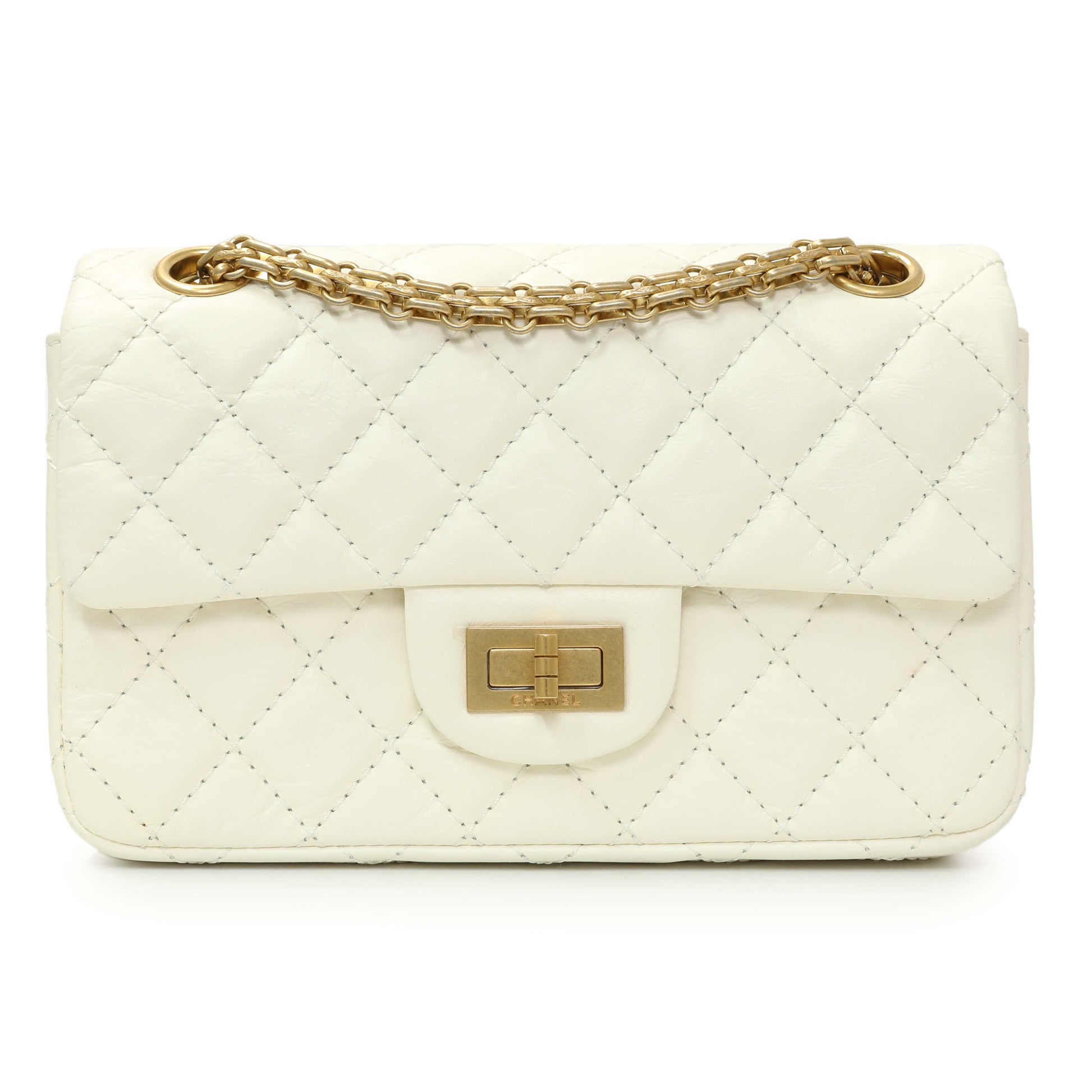 Exclusive Chanel White Quilted Aged Calfskin 2.55 Reissue Flap 224 — Front View