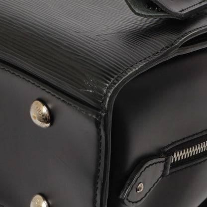 Exclusive Louis Vuitton Black Epi Pont-Neuf GM — Detail View