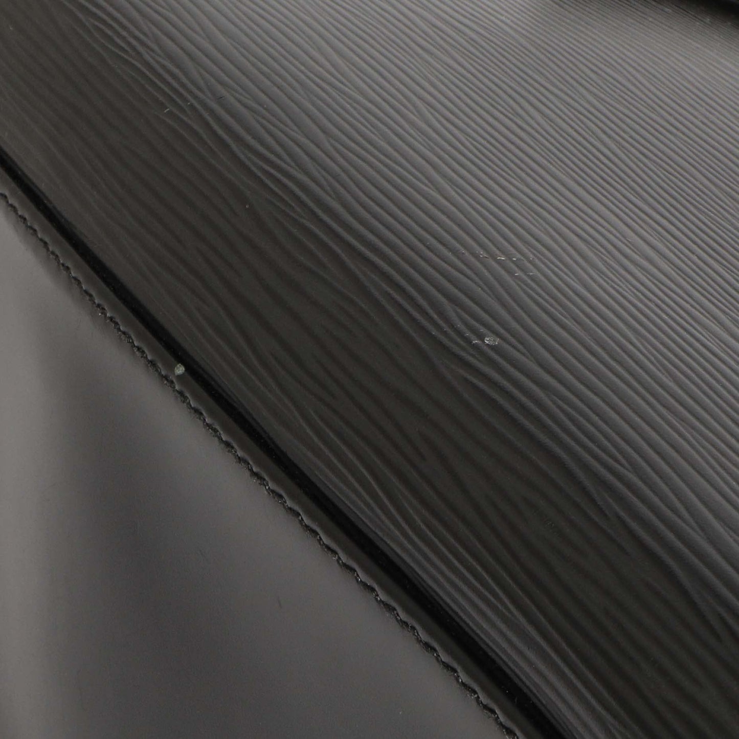 Exclusive Louis Vuitton Black Epi Pont-Neuf GM — Alternate View 12