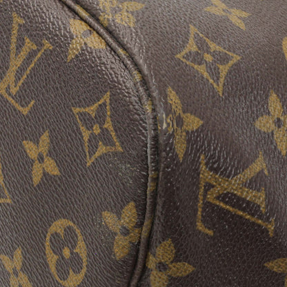 Exclusive Louis Vuitton Monogram Neverfull PM — Detail View