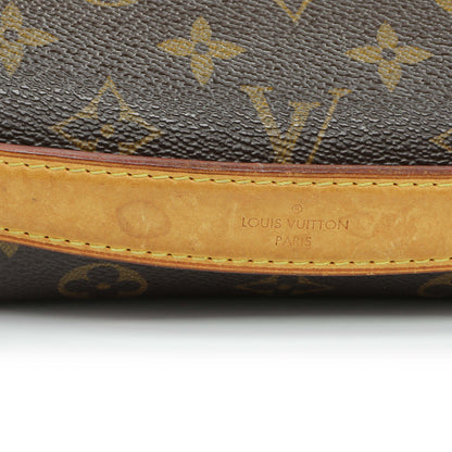 Exclusive Louis Vuitton Monogram Pochette Metis — Alternate View 16