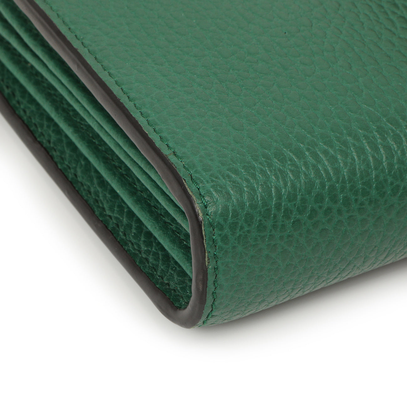 Exclusive Gucci Emerald Calfskin Mini Dionysus Chain Wallet — Lifestyle View