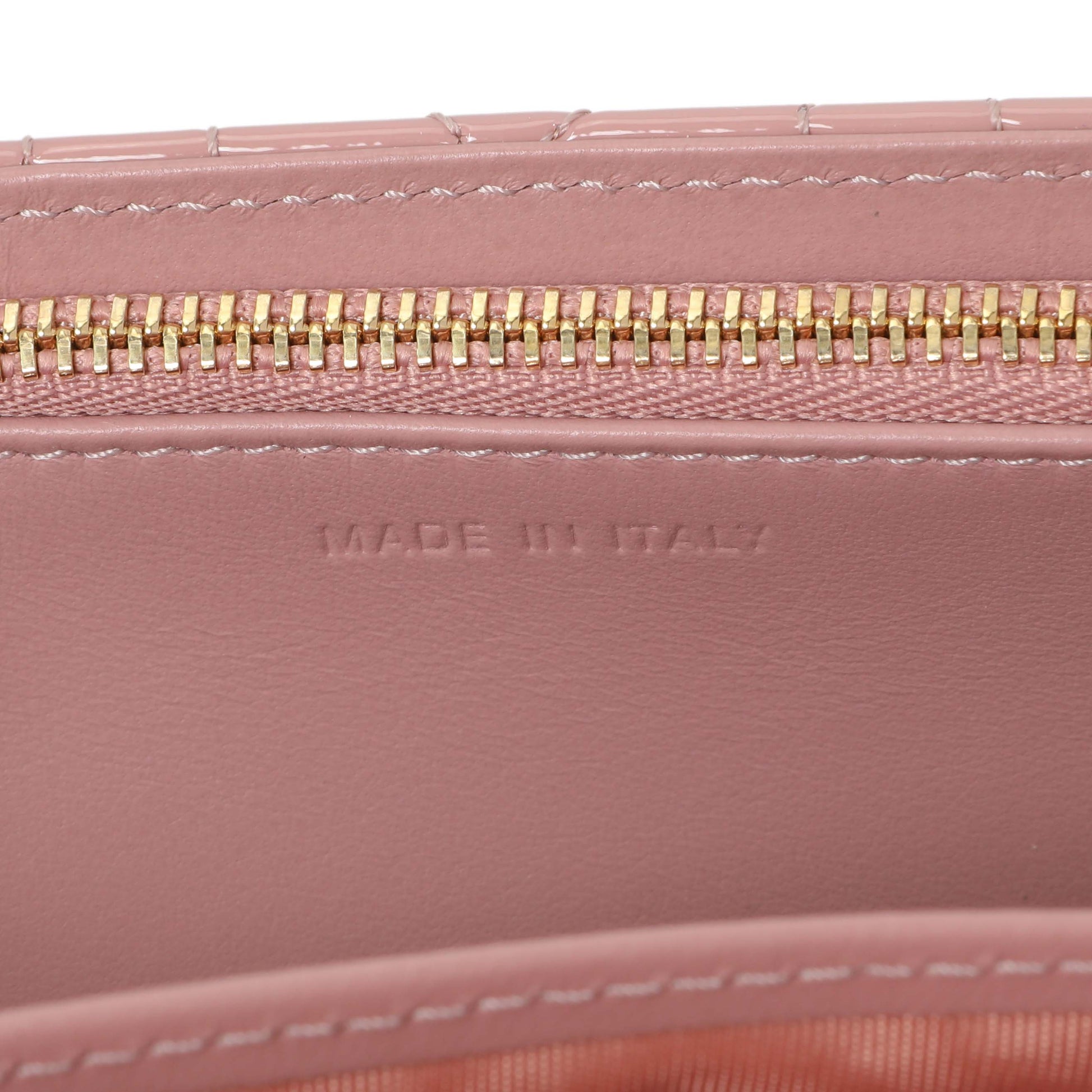 Exclusive Christian Dior Dusty Pink Patent Cannage My Dior Daily Chain Pouch — Lifestyle View
