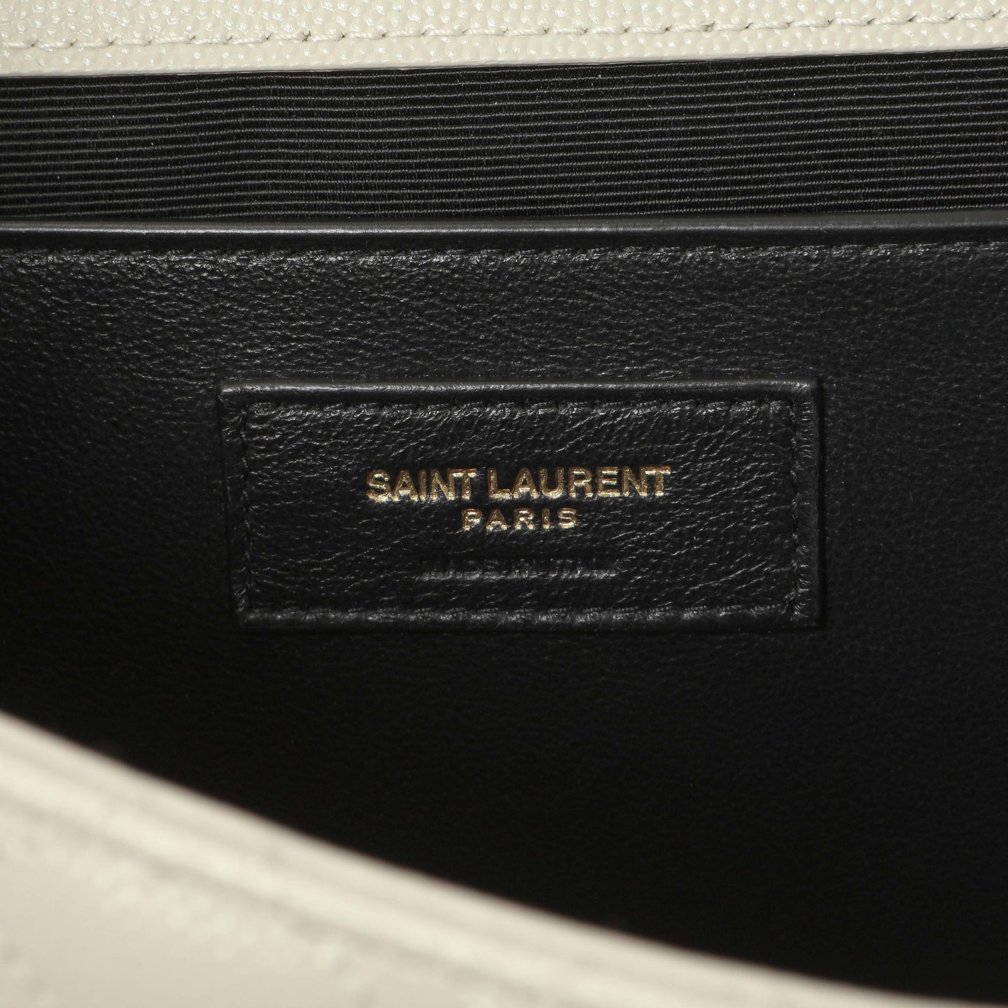 Exclusive Saint Laurent Crema Grain De Poudre Matelasse Chevron Medium Triquilt Monogram Satchel — Detail View