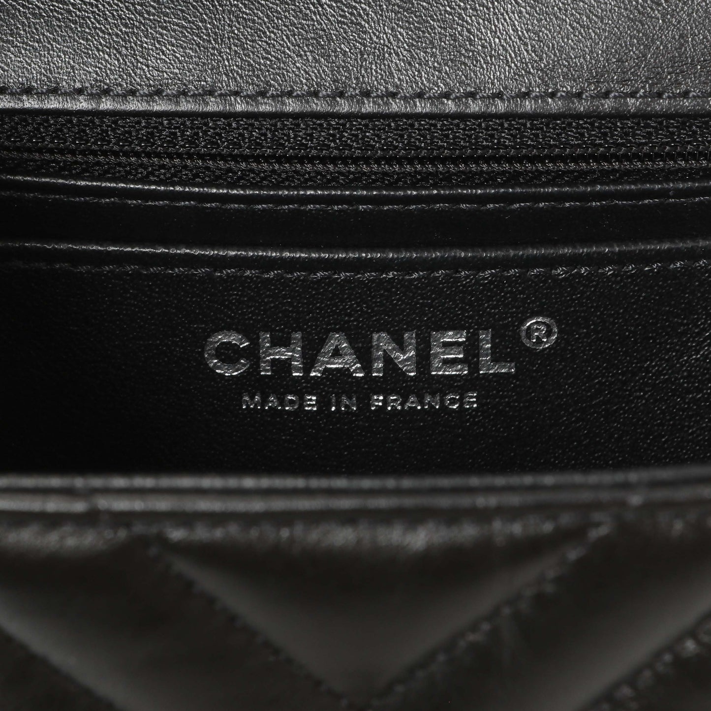 Exclusive Chanel Black Aged Calfskin Chevron 2.55 Reissue Flap 224 — Detail View