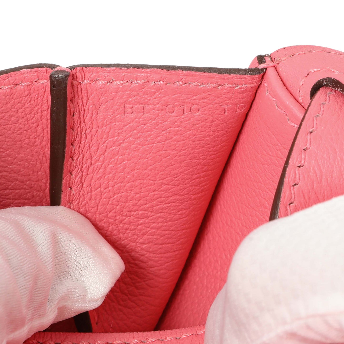 Exclusive Hermes Rose Azalee Evercolor Halzan 25 — Lifestyle View