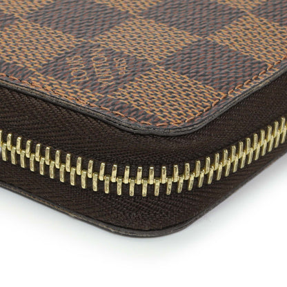 Exclusive Louis Vuitton Damier Ebene Zippy Long Wallet — Lifestyle View