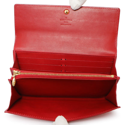 Exclusive Louis Vuitton Pomme D'Amour Vernis Sarah Wallet — Top View